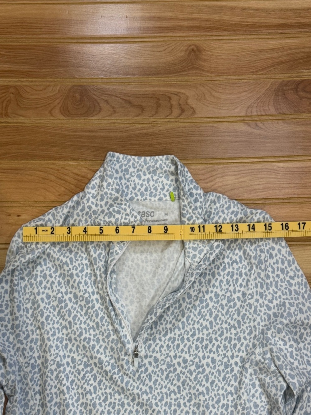 TASC Blue Leopard Performance 1/4 zip pullover - Picture 3 of 7